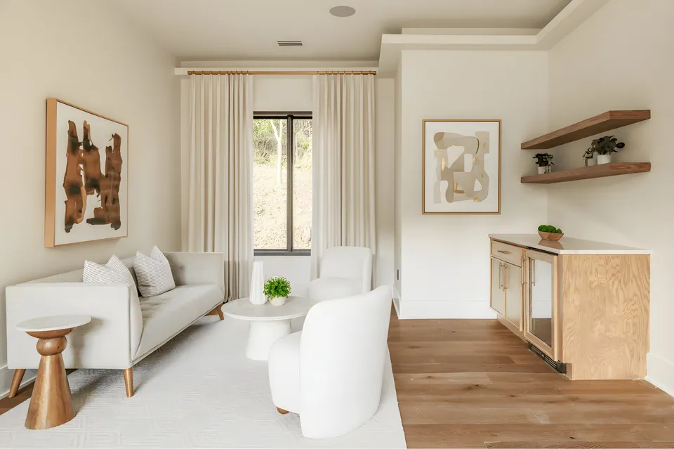 Sitting area with lounge chairs