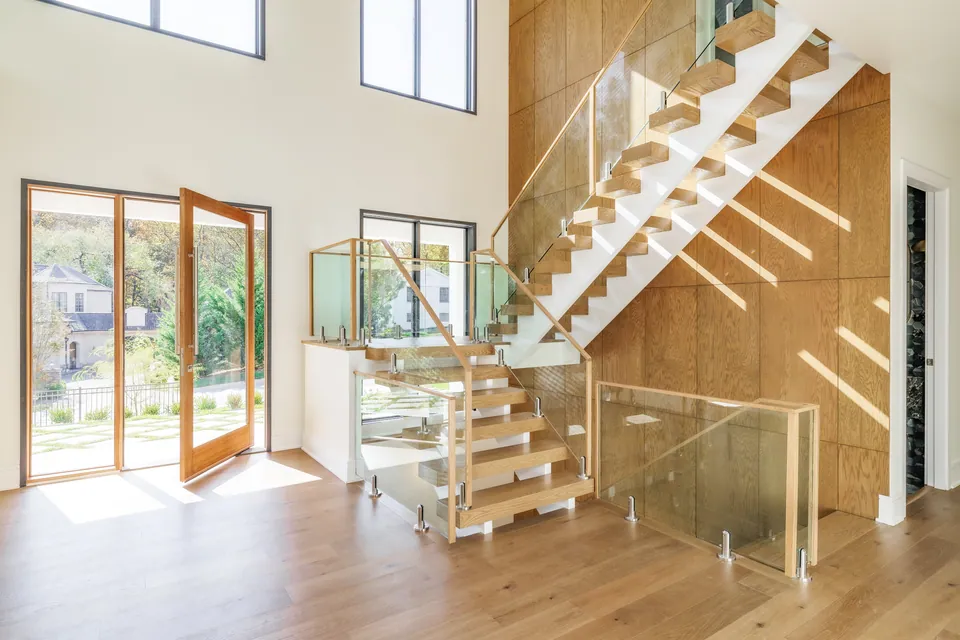 Foyer and floating staircase